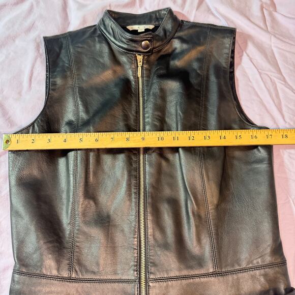 CAbi Women's sz Small Black Genuine Leather Zip Vest Grunge Hippie Motorcycle - Picture 6 of 8